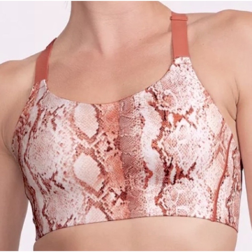 Victoria's Secret Incredible Max High Impact Sports Bra size 36D Salmon Pink